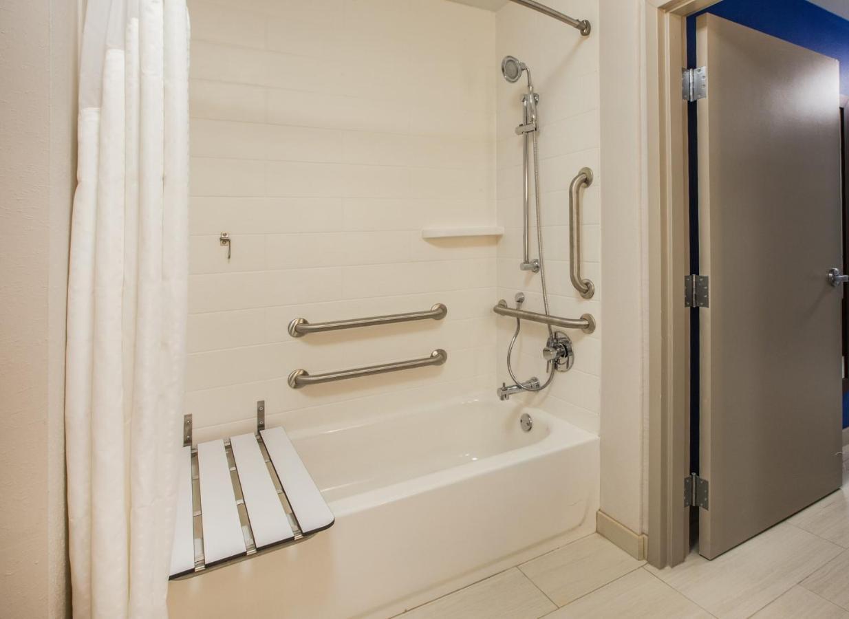 Holiday Inn Express Redding North By Ihg Eksteriør billede